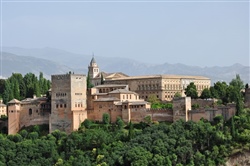 La Alhambra de día